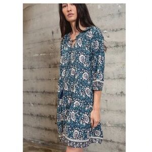 Natalie Martin Blue Floral Long Sleeve Dress